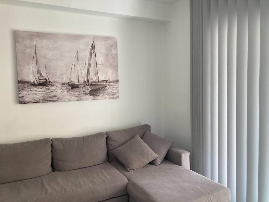 Centrico Apartamento A 150M De La Playa 쿠엘라 외부 사진